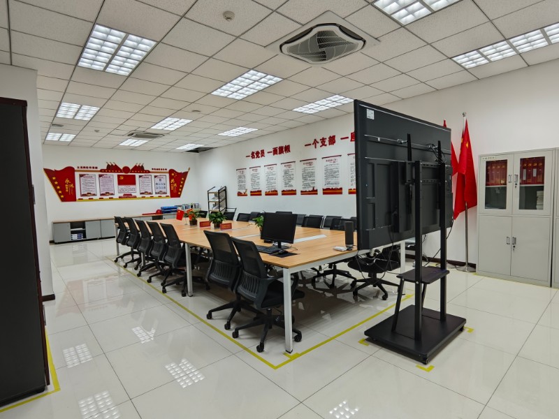 设备维修部党支部党员活动室