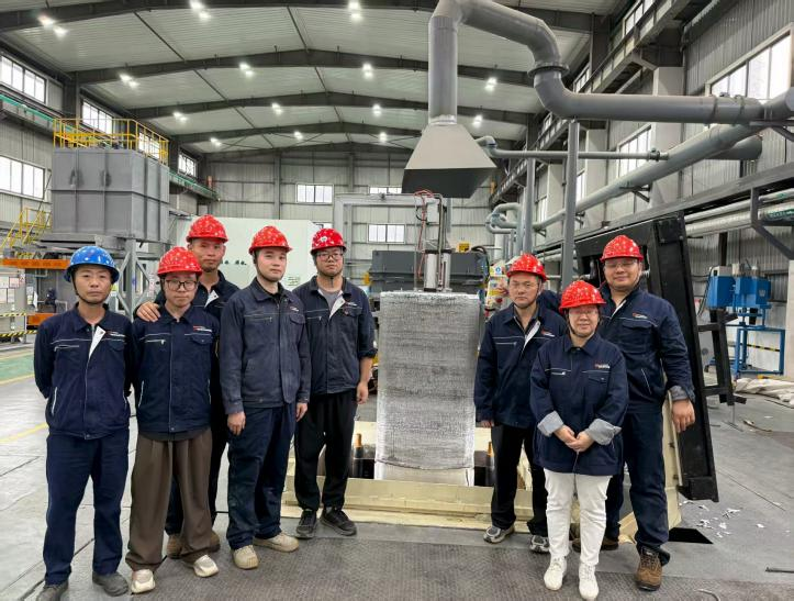 “高品质大规格铝合金扁锭”攻关成功： 榆林新材料集团赋能高端铝业发展